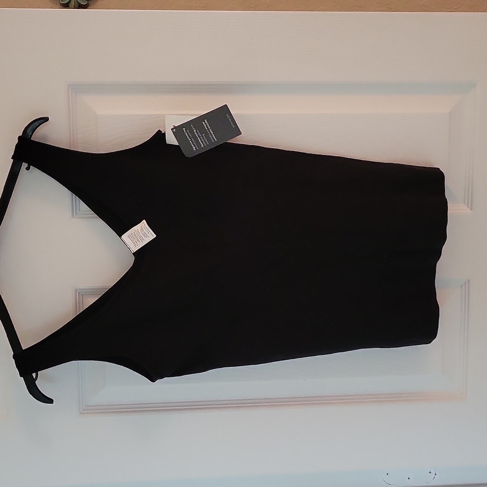 Yummie shapewear NWT